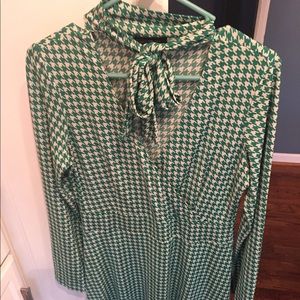 BCBG medium green houndstooth dress